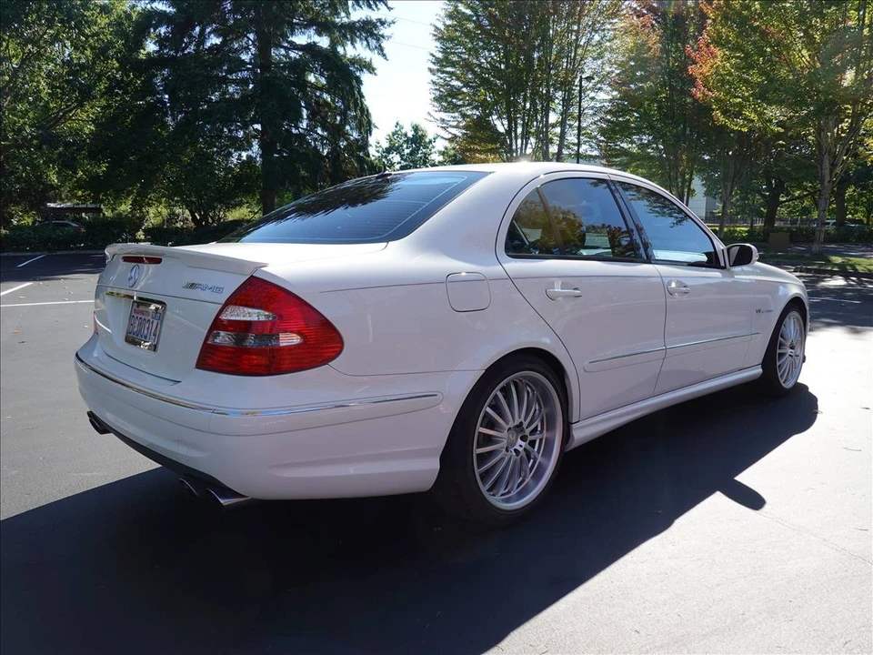 2005 Mercedes-Benz W211 E 55 & E 63 AMG - Image 3 of 24