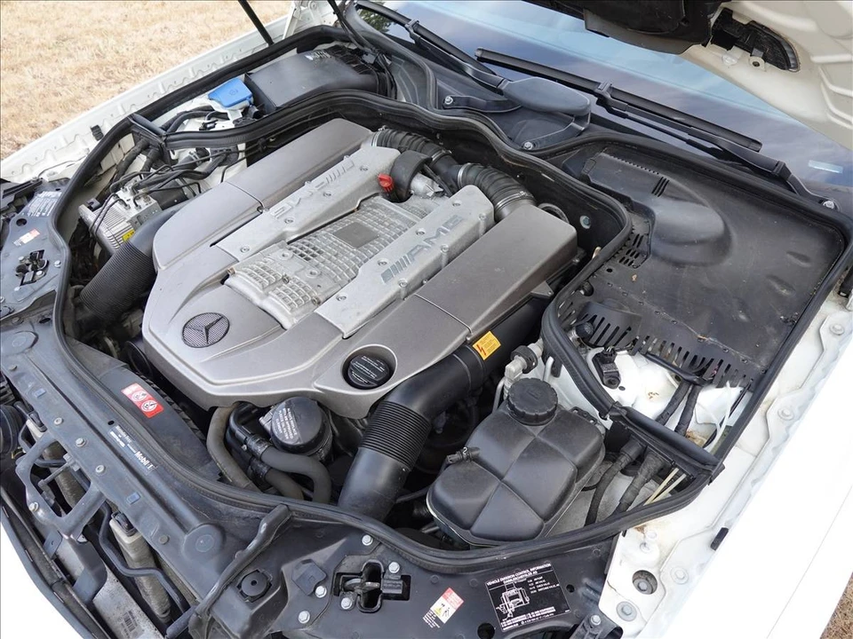 2005 Mercedes-Benz W211 E 55 & E 63 AMG - Image 11 of 24