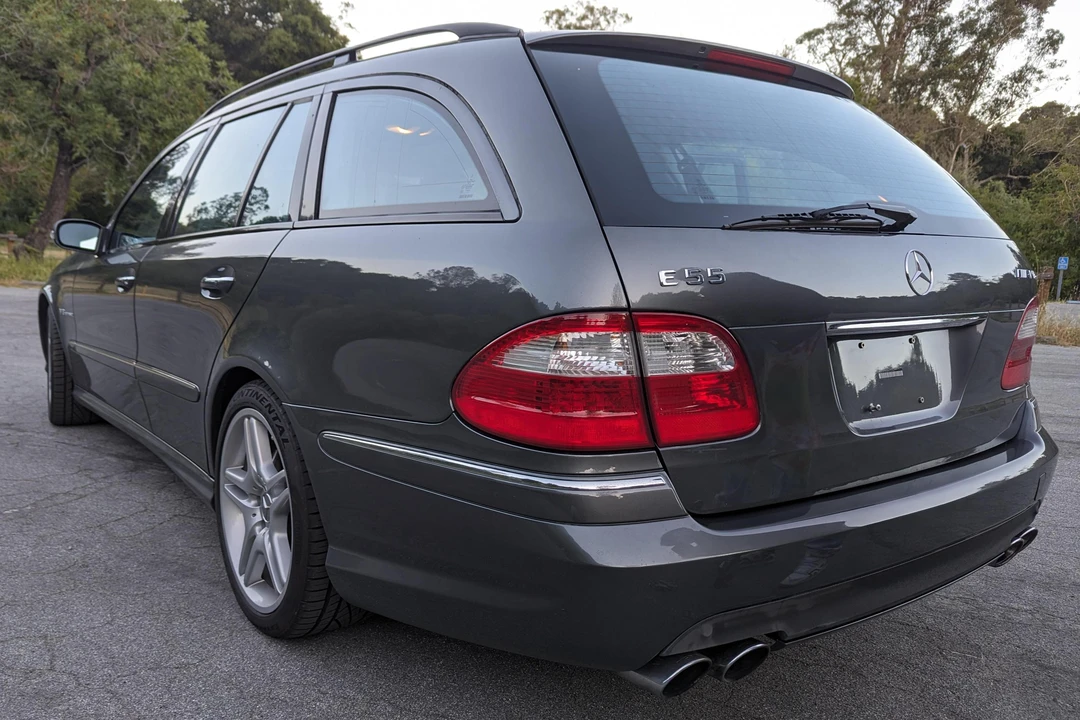 2005 Mercedes-Benz W211 E 55 & E 63 AMG - Image 4 of 31