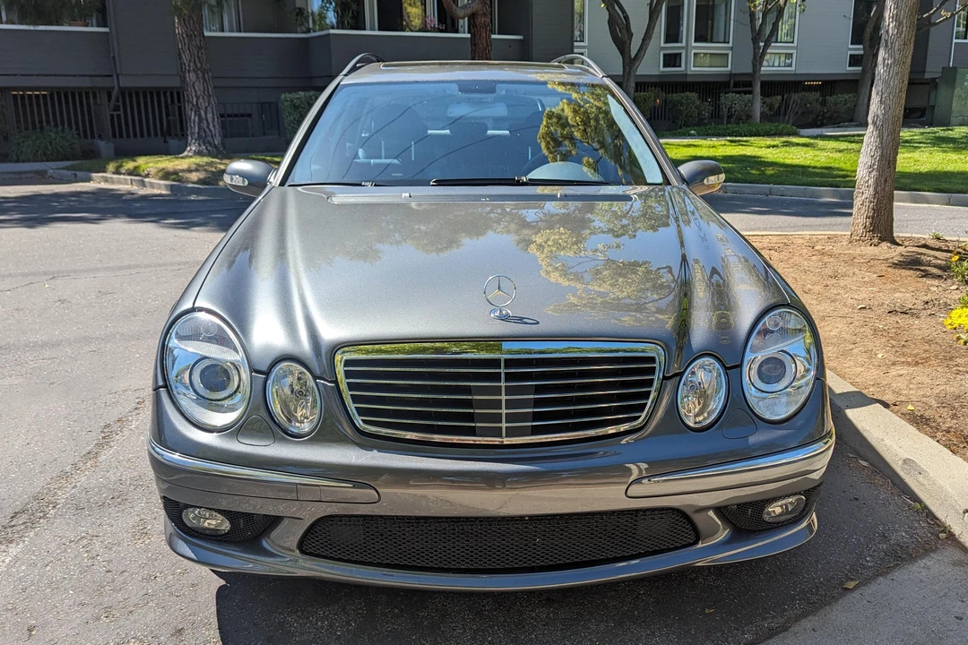 2005 Mercedes-Benz W211 E 55 & E 63 AMG - Image 2 of 31