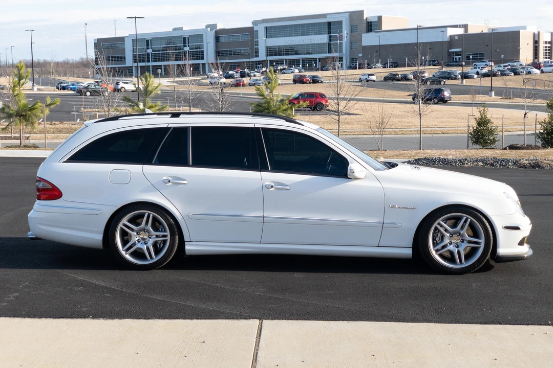 2005 Mercedes-Benz W211 E 55 & E 63 AMG - Image 16 of 31