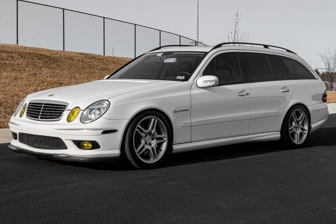 2005 Mercedes-Benz W211 E 55 & E 63 AMG - Image 3 of 31