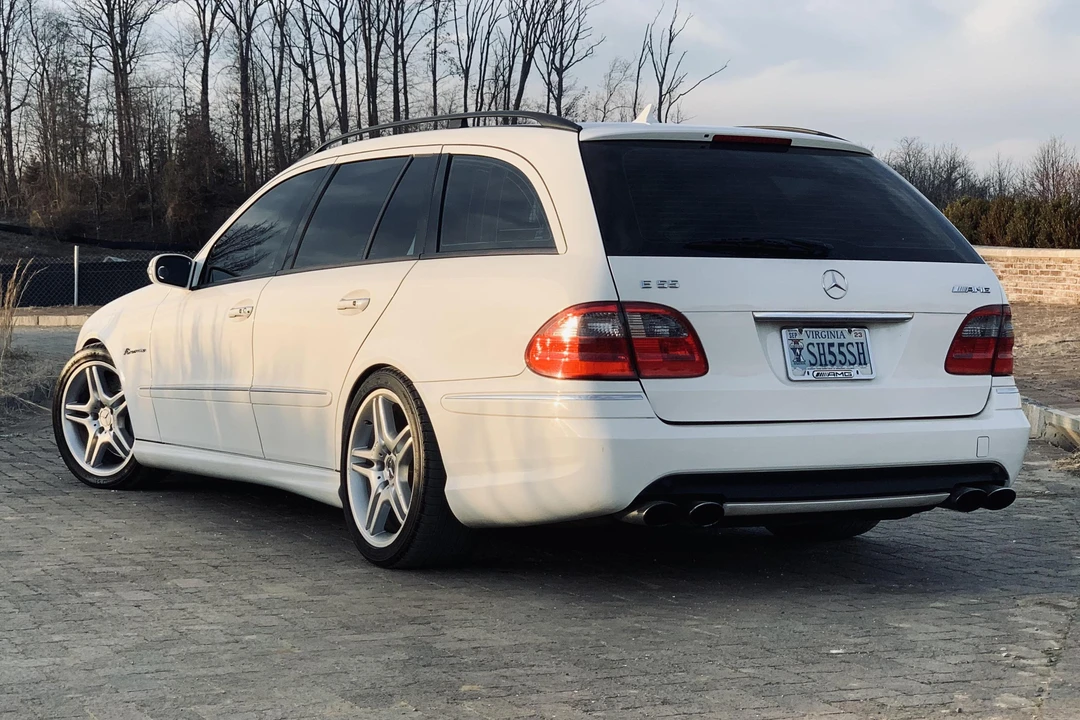 2005 Mercedes-Benz W211 E 55 & E 63 AMG - Image 4 of 31