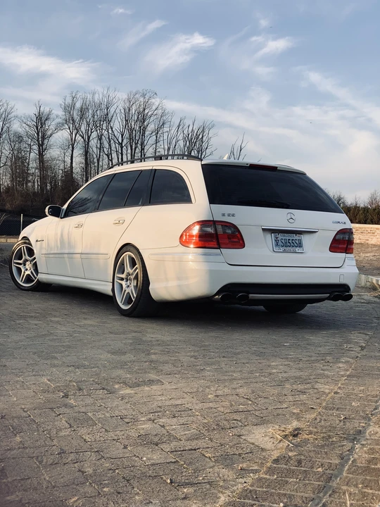 2005 Mercedes-Benz W211 E 55 & E 63 AMG - Image 13 of 31