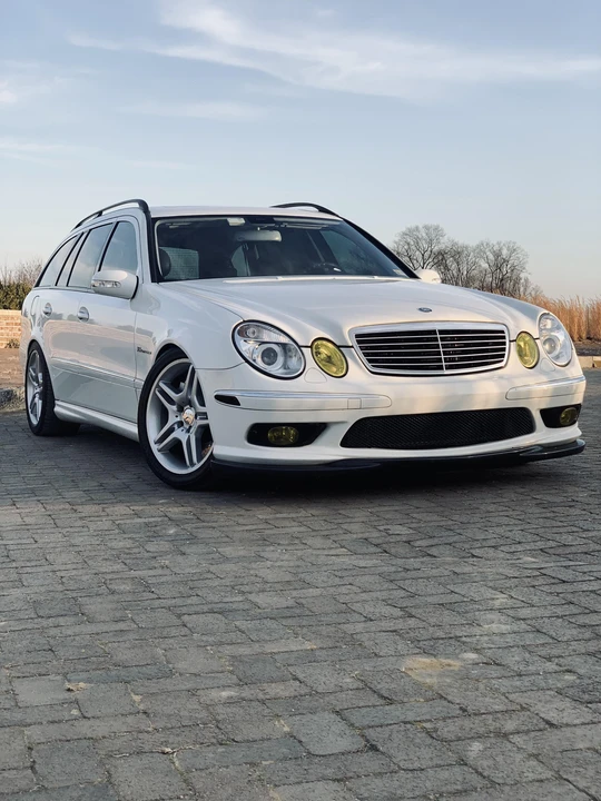 2005 Mercedes-Benz W211 E 55 & E 63 AMG - Image 19 of 31