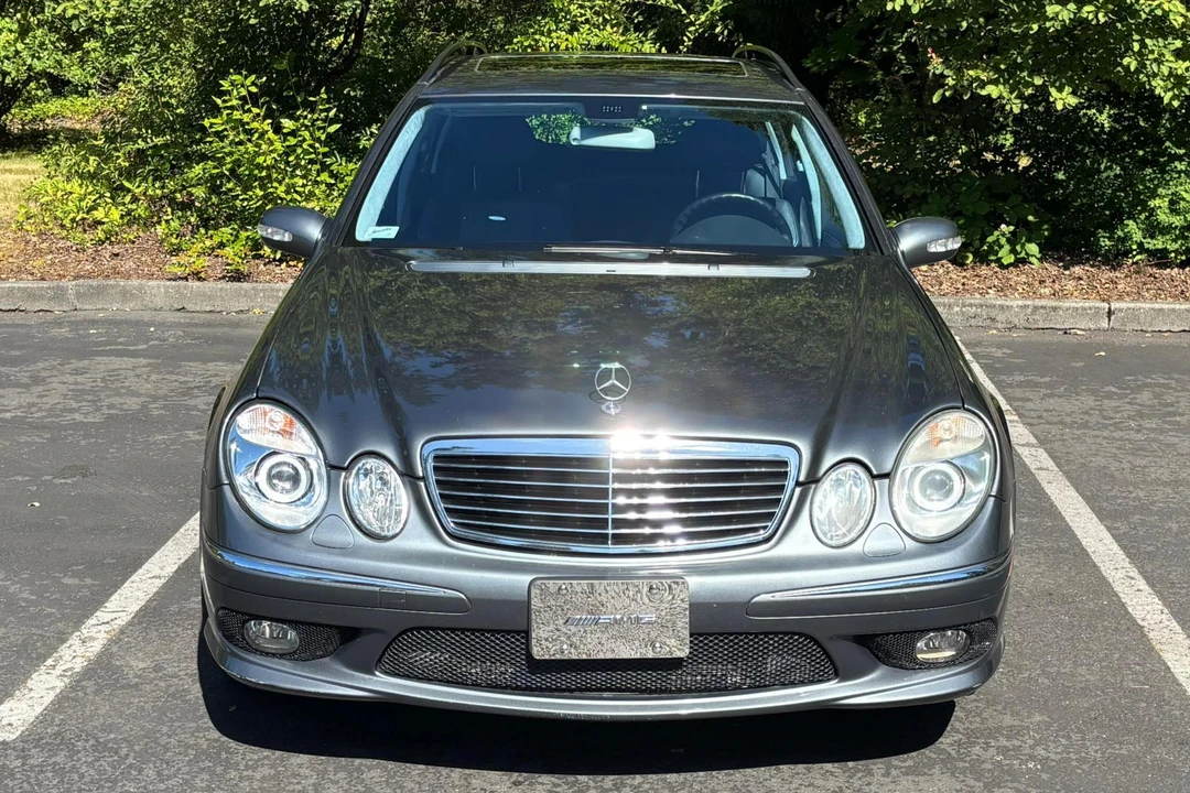 2005 Mercedes-Benz W211 E 55 & E 63 AMG - Image 2 of 31