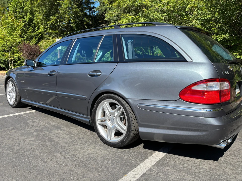 2005 Mercedes-Benz W211 E 55 & E 63 AMG - Image 11 of 31