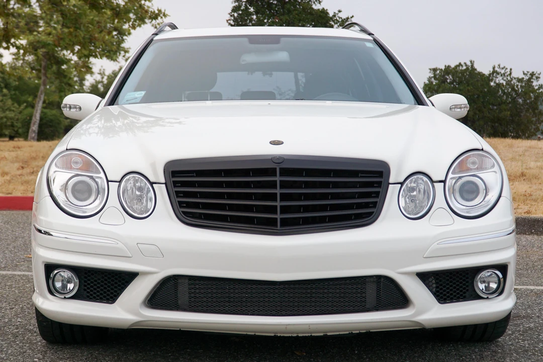 2005 Mercedes-Benz W211 E 55 & E 63 AMG - Image 2 of 31