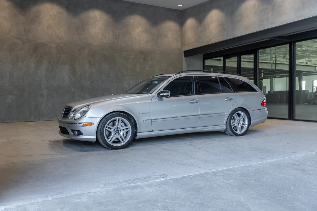2005 Mercedes-Benz W211 E 55 & E 63 AMG - Image 2 of 31