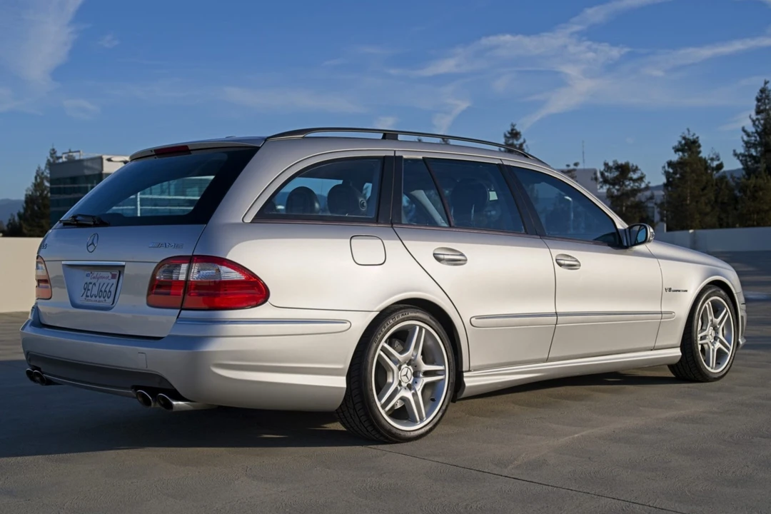 2005 Mercedes-Benz W211 E 55 & E 63 AMG - Image 2 of 8