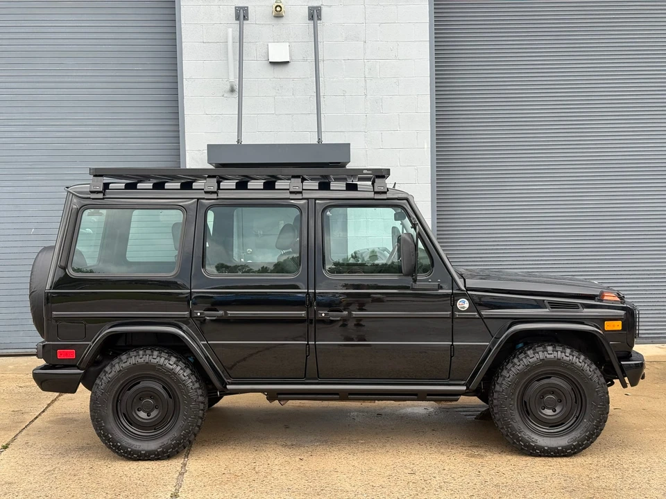 2005 Mercedes-Benz W463 G 36 & G 55 & G 63 & G 65 AMG 1st Gen - Image 17 of 31