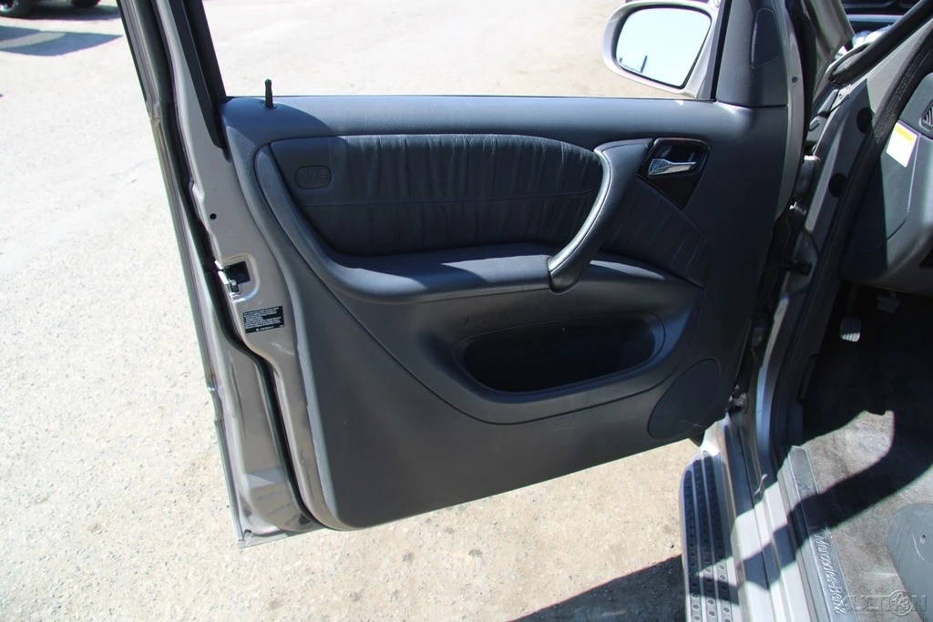 2005 Mercedes-Benz W163 M-Class - Image 14 of 21
