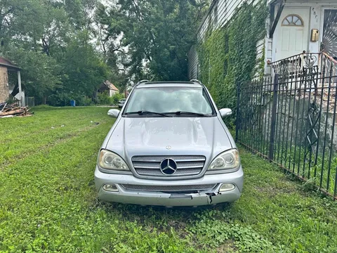 2005 Mercedes-Benz M-Class ML 350 Sport Utility 4D