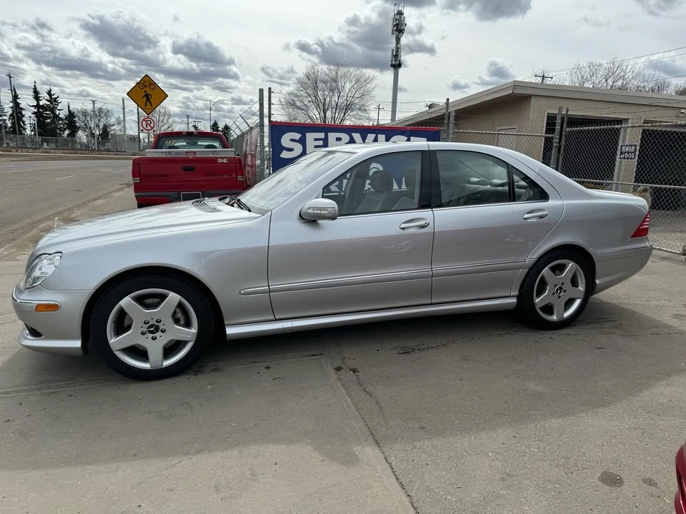 2005 Mercedes-Benz W220 S-Class - Image 12 of 20
