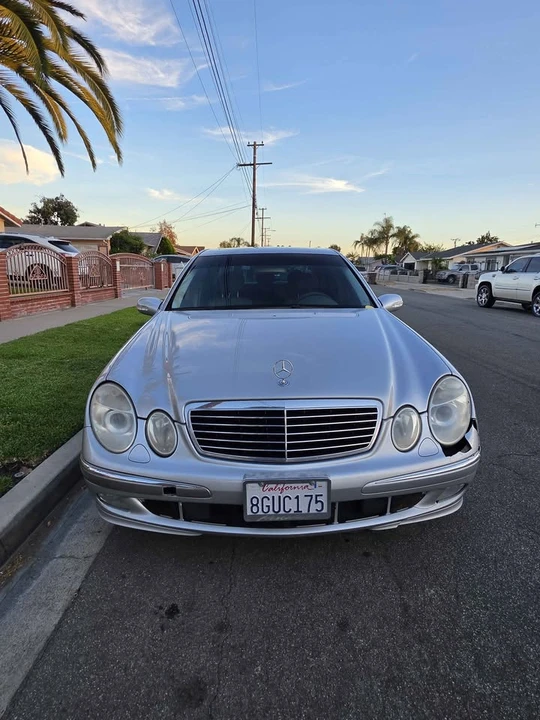 2005 Mercedes-Benz W211 E-Class - Image 2 of 7