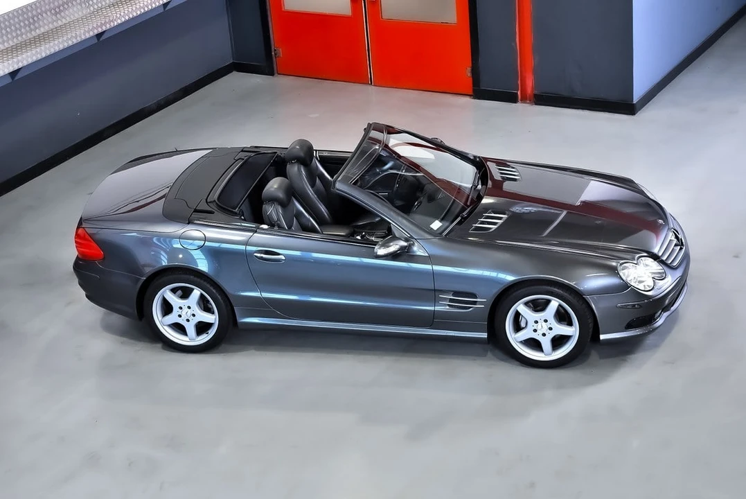 2005 Mercedes-Benz R230 SL-Class - Image 11 of 30