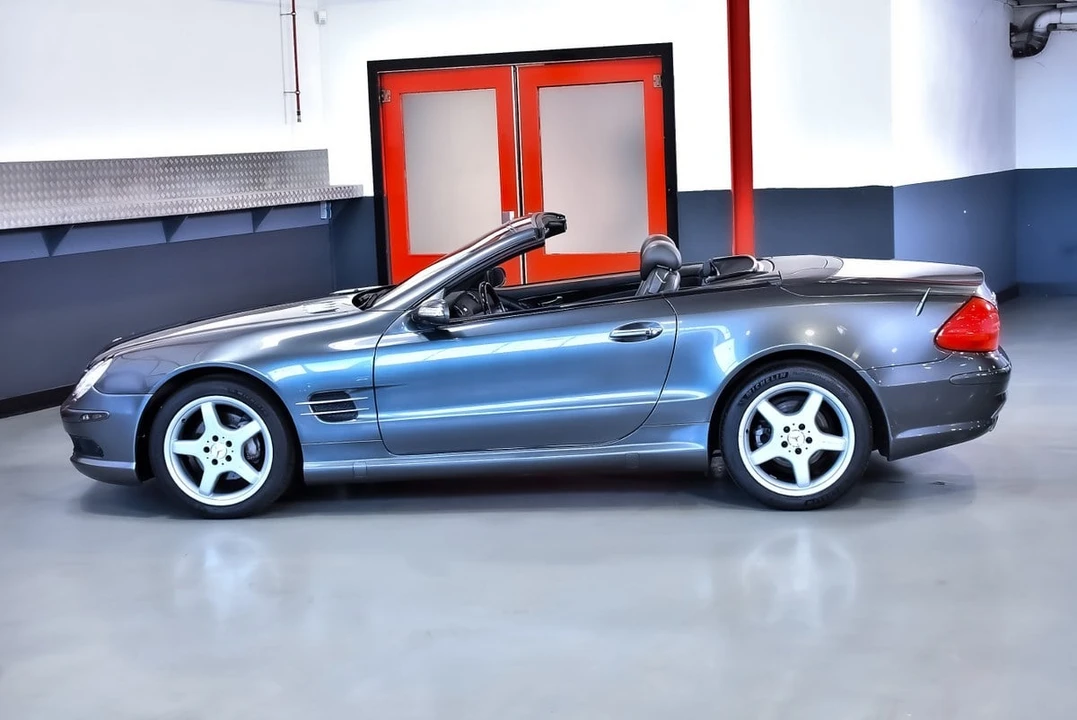 2005 Mercedes-Benz R230 SL-Class - Image 17 of 30