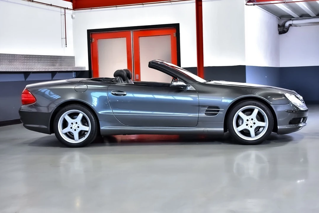 2005 Mercedes-Benz R230 SL-Class - Image 4 of 30