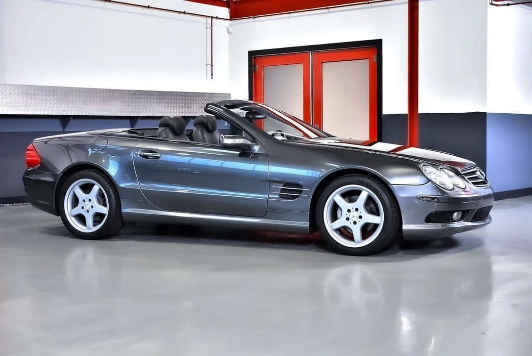 2005 Mercedes-Benz R230 SL-Class - Image 6 of 30