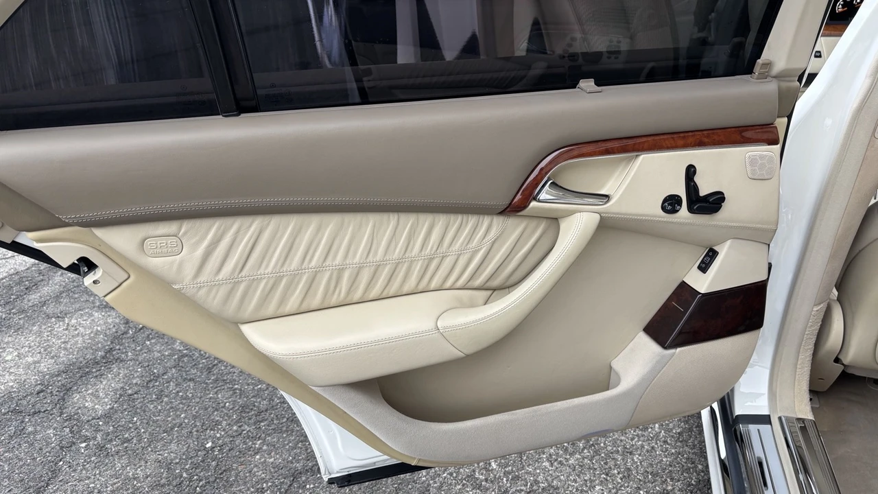 2005 Mercedes-Benz W220 S-Class - Image 16 of 21