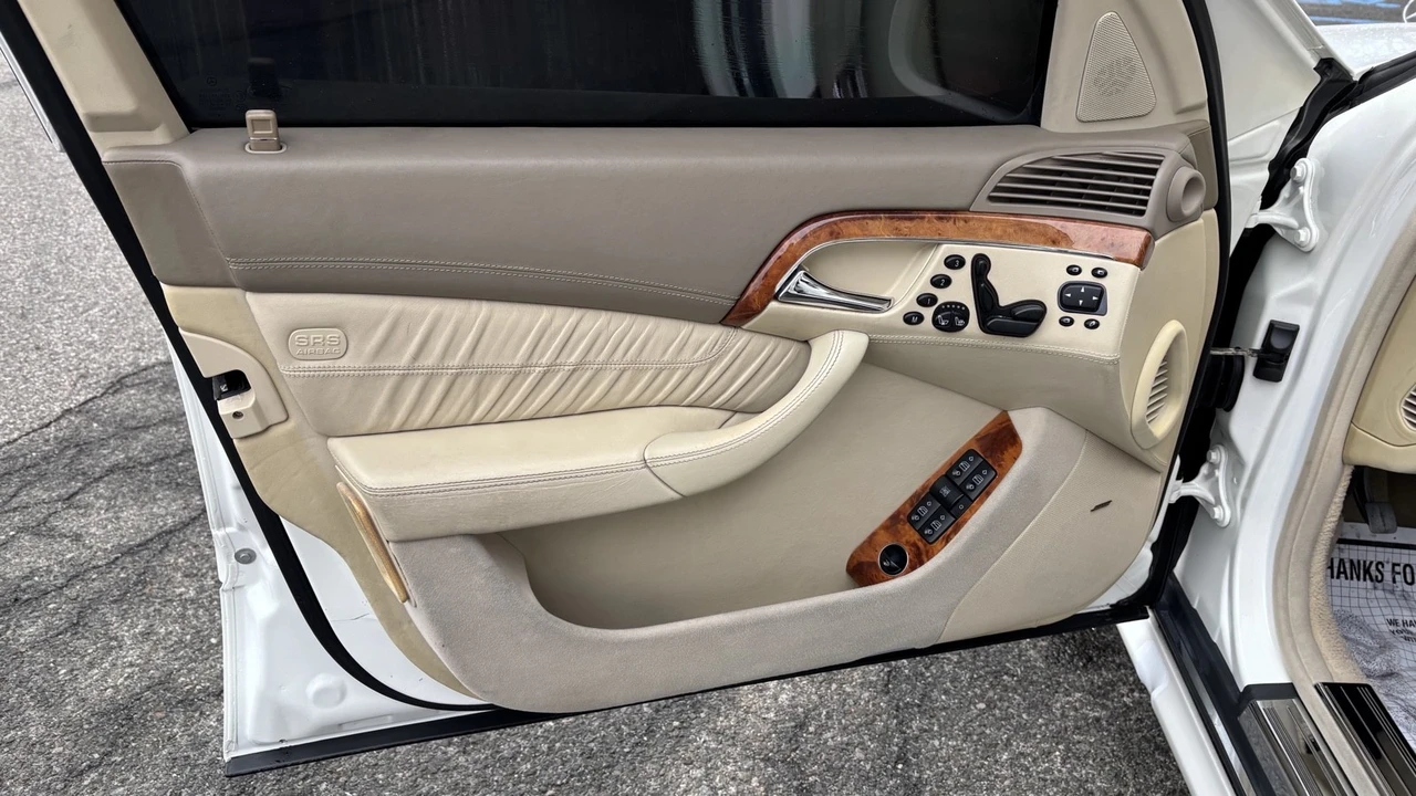 2005 Mercedes-Benz W220 S-Class - Image 14 of 21