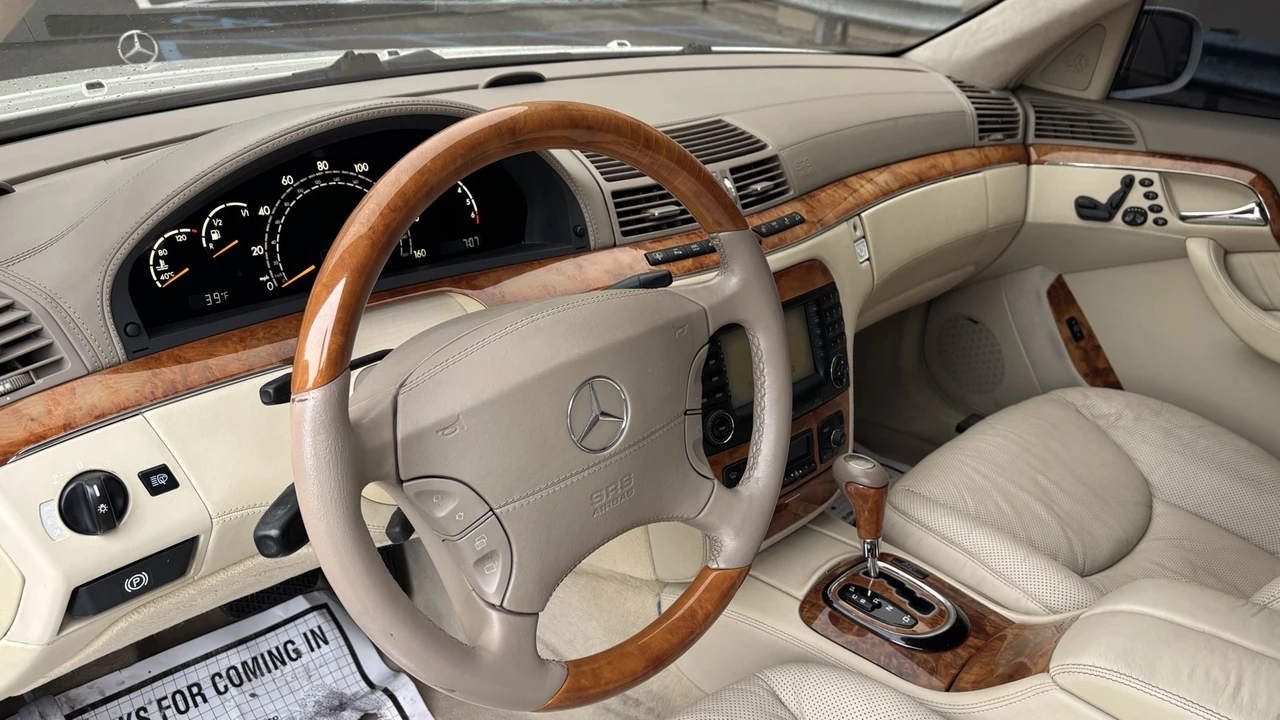 2005 Mercedes-Benz W220 S-Class - Image 13 of 21