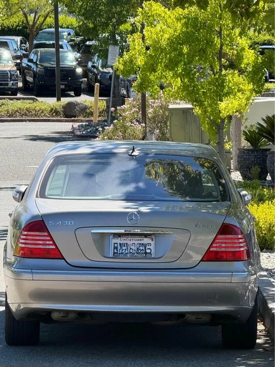 2005 Mercedes-Benz W220 S-Class - Image 12 of 20
