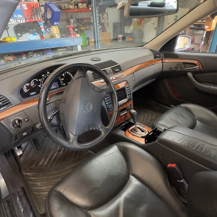2005 Mercedes-Benz W220 S-Class - Image 10 of 18