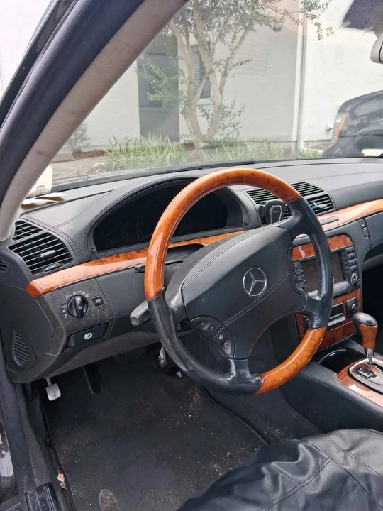 2005 Mercedes-Benz W220 S-Class - Image 5 of 5