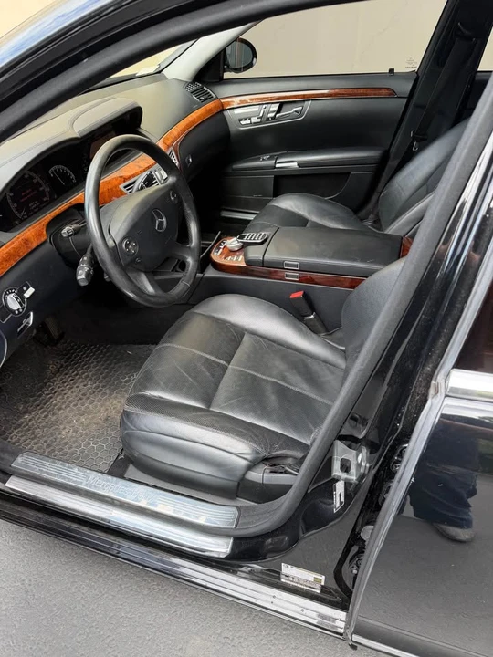 2005 Mercedes-Benz W220 S-Class - Image 6 of 9
