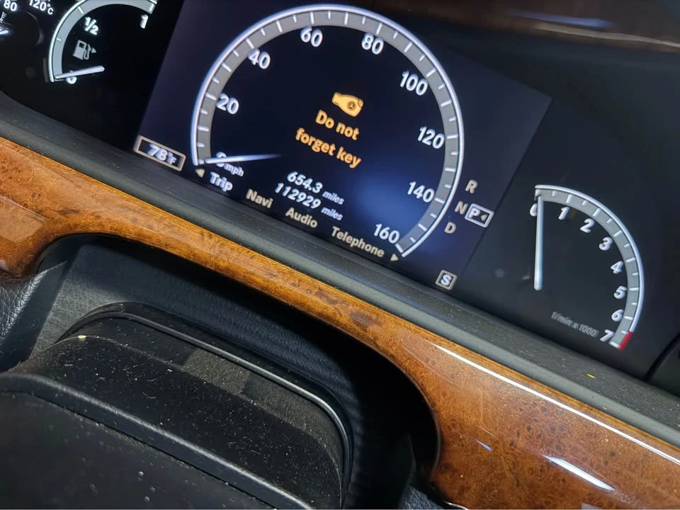 2005 Mercedes-Benz W220 S-Class - Image 8 of 9