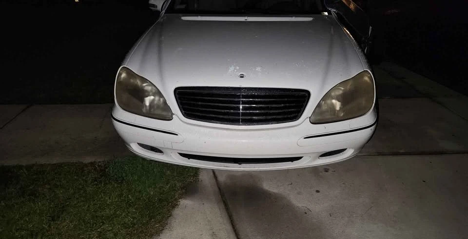2005 Mercedes-Benz W220 S-Class - Image 2 of 2