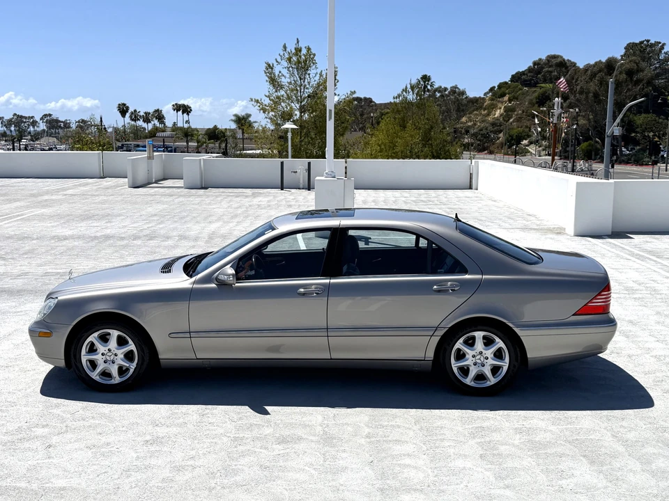 2005 Mercedes-Benz W220 S-Class - Image 8 of 31