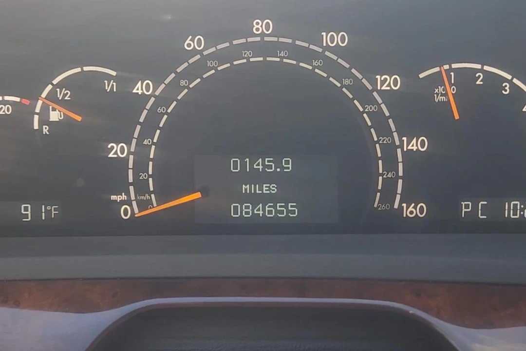2005 Mercedes-Benz W220 S-Class - Image 24 of 31