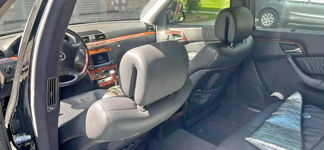 2005 Mercedes-Benz S500 4door