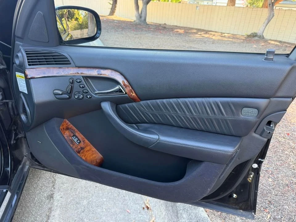 2005 Mercedes-Benz W220 S-Class - Image 16 of 20