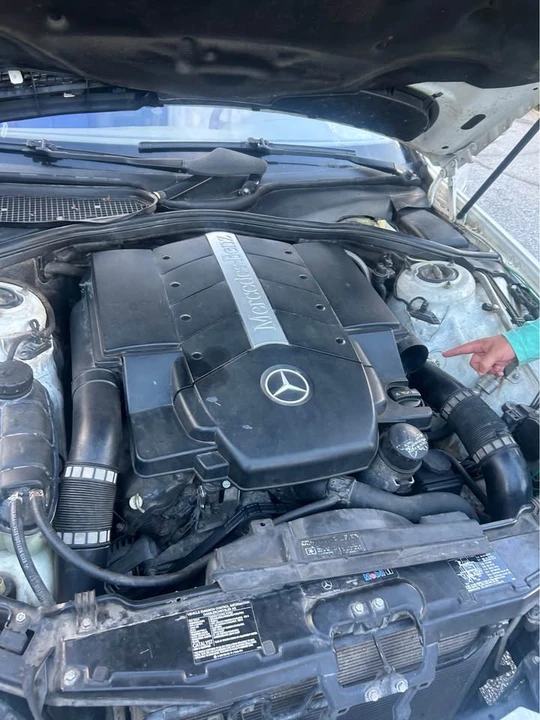 2005 Mercedes-Benz W220 S-Class - Image 2 of 2