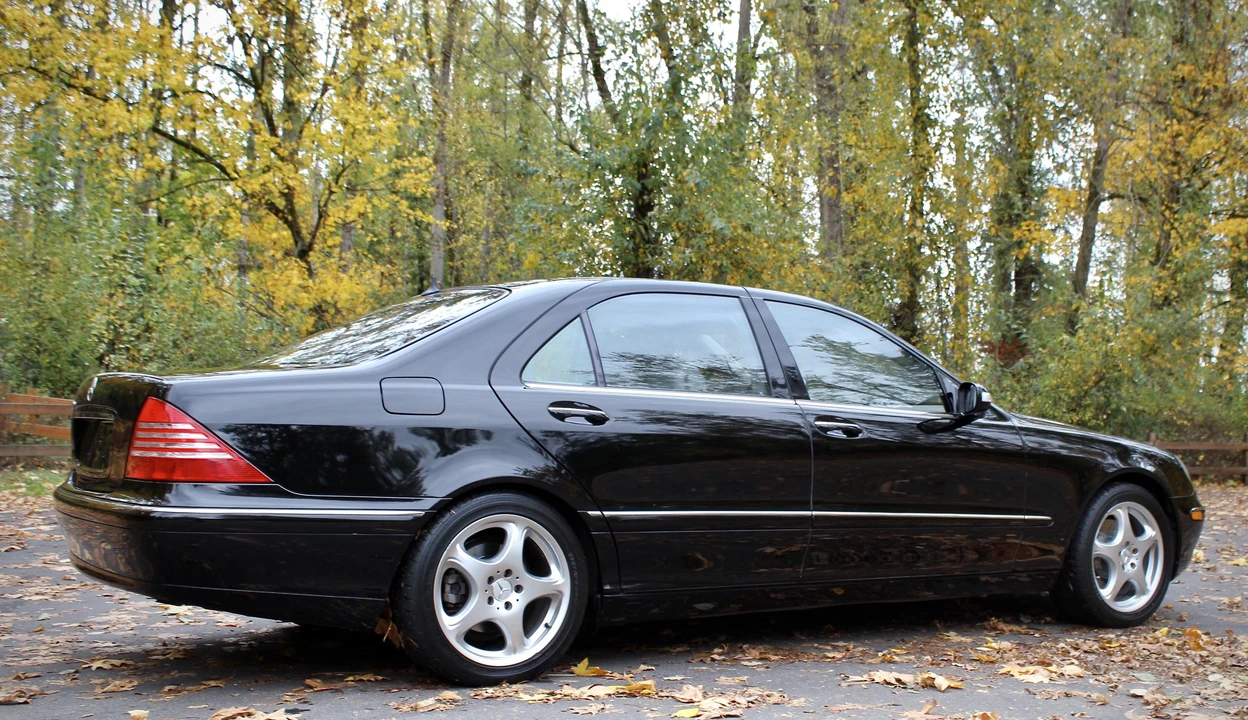 2005 Mercedes-Benz W220 S-Class - Image 16 of 31