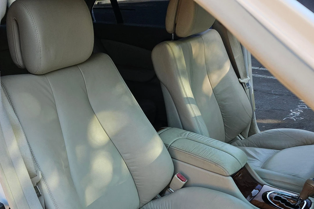 2005 Mercedes-Benz W220 S-Class - Image 26 of 31
