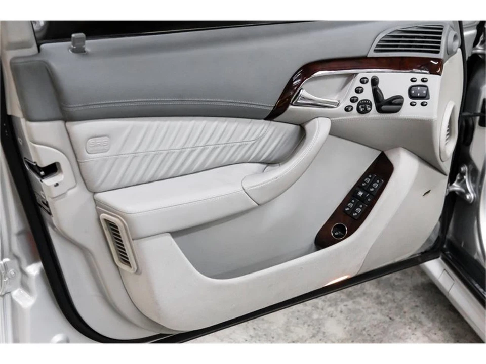 2005 Mercedes-Benz W220 S-Class - Image 18 of 31