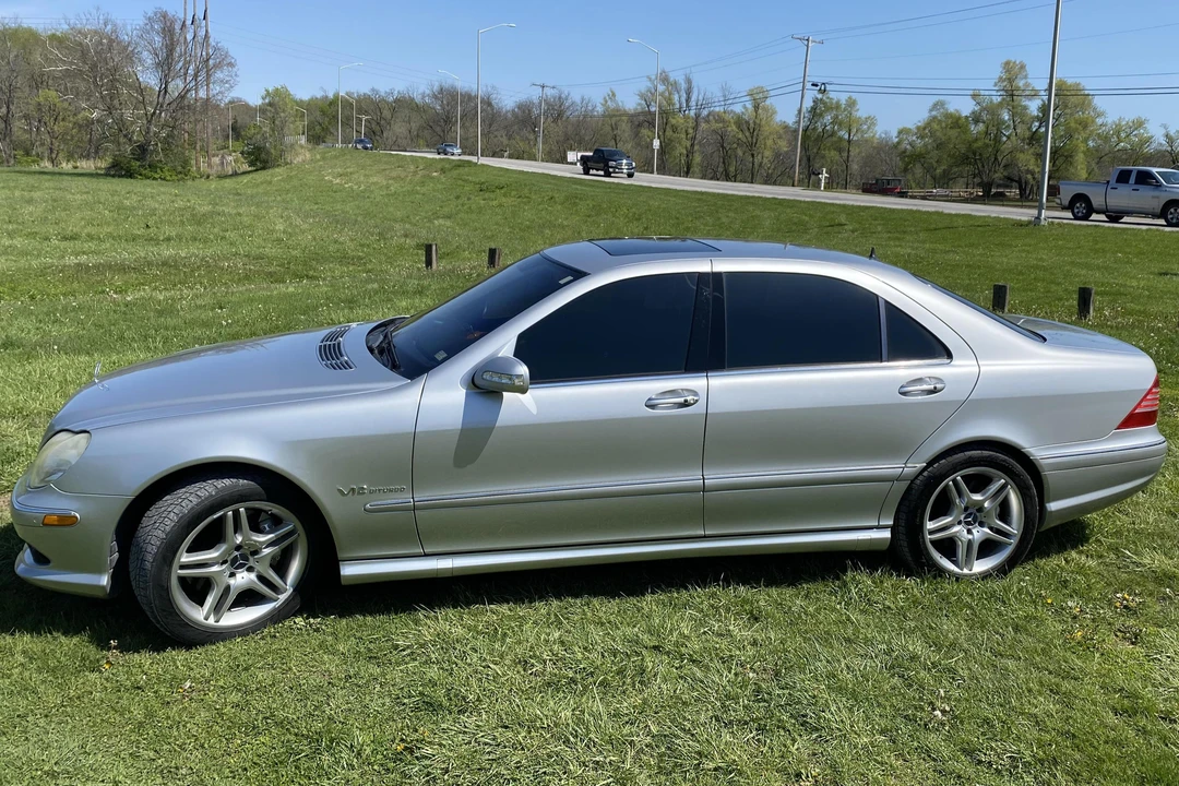 2005 Mercedes-Benz W220 S-Class - Image 3 of 31
