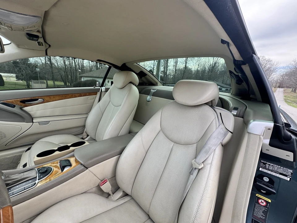 2005 Mercedes-Benz R230 SL-Class - Image 11 of 21