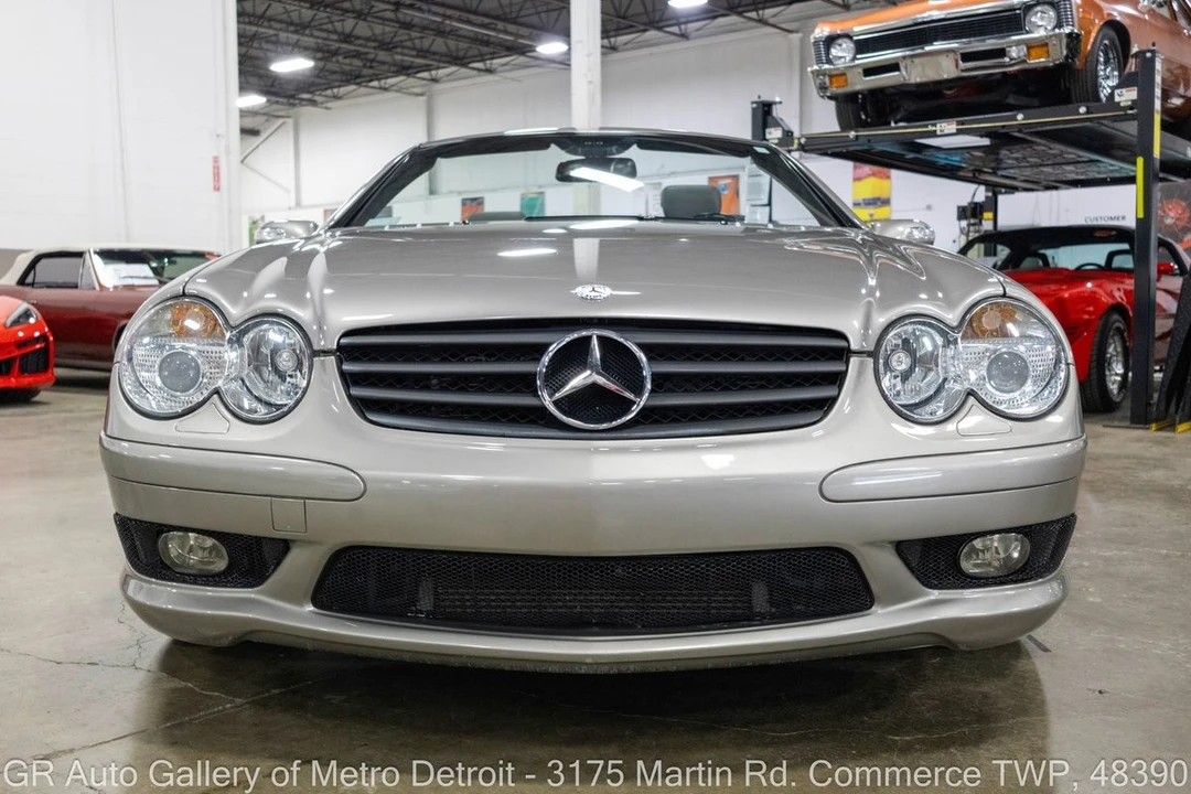 2005 Mercedes-Benz R230 SL 55 & SL 63 & SL 65 AMG - Image 13 of 31