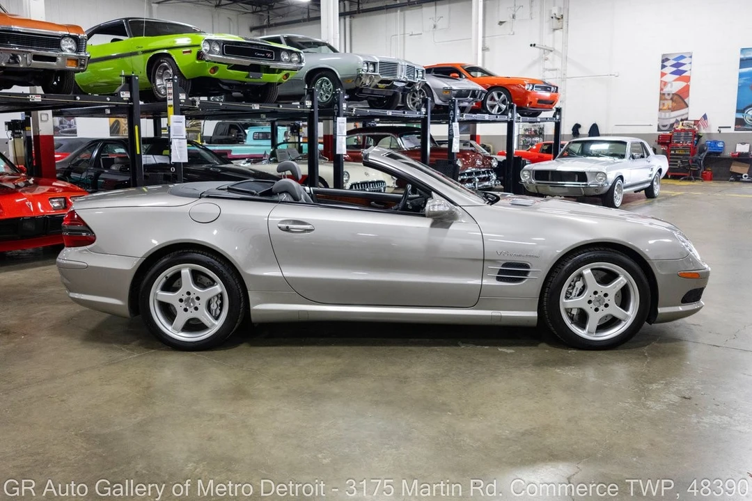 2005 Mercedes-Benz R230 SL 55 & SL 63 & SL 65 AMG - Image 9 of 31