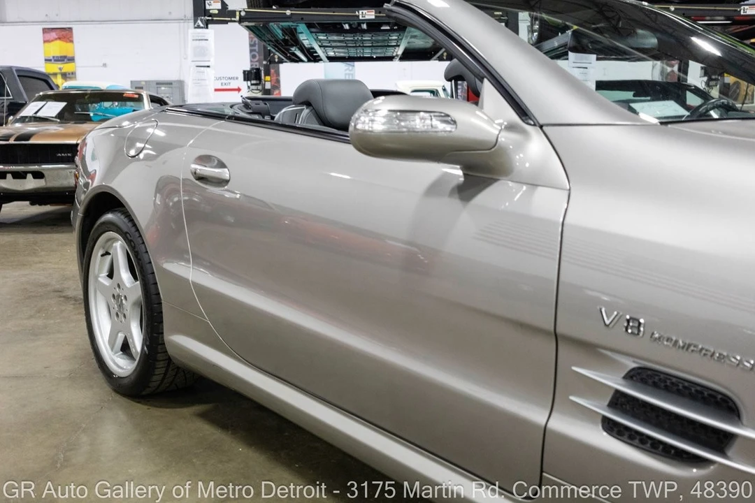 2005 Mercedes-Benz R230 SL 55 & SL 63 & SL 65 AMG - Image 25 of 31