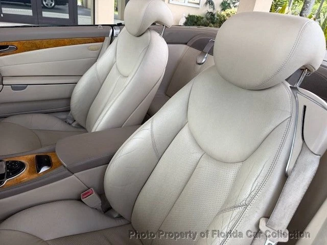 2005 Mercedes-Benz R230 SL-Class - Image 10 of 12