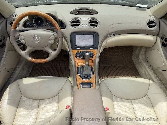 2005 Mercedes-Benz R230 SL-Class - Image 8 of 12
