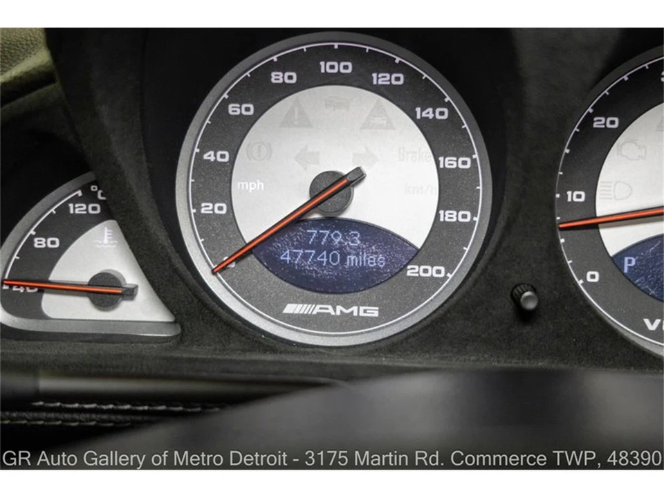 2005 Mercedes-Benz R230 SL-Class - Image 18 of 31
