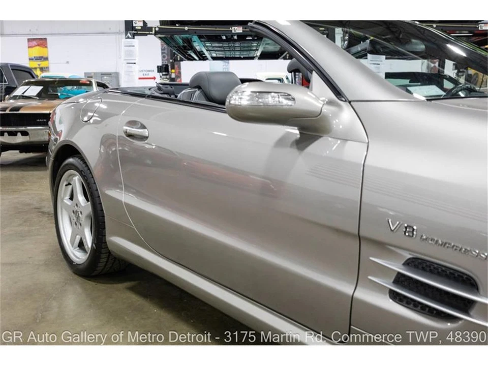 2005 Mercedes-Benz R230 SL-Class - Image 24 of 31