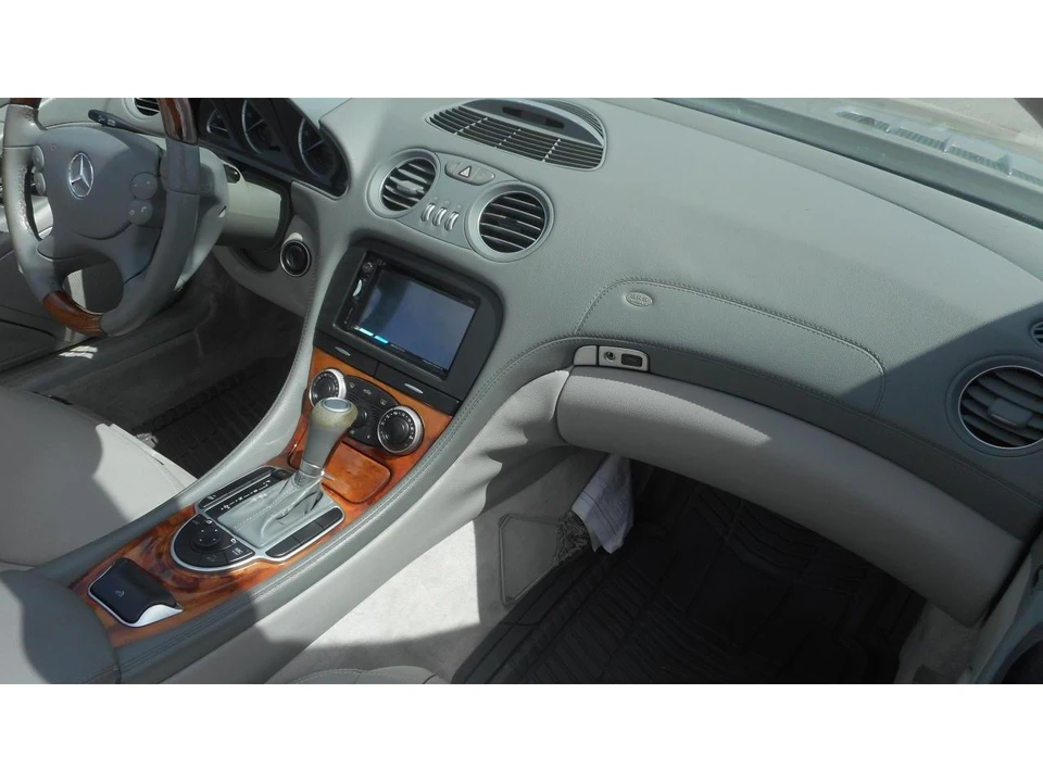 2005 Mercedes-Benz R230 SL-Class - Image 20 of 21